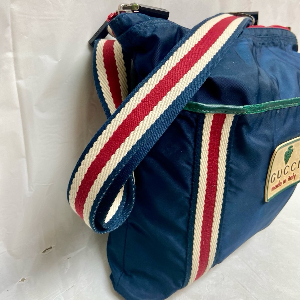 Vintage, Gucci, Rare Nylon, Red White and Blue Shoulder-Crossbody Bag - Picture 4 of 16